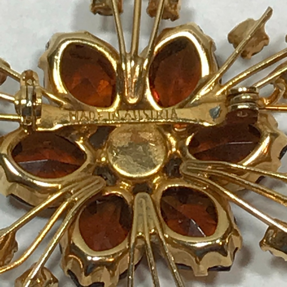 Vintage Austria Starburst Amber Rhinestone Brooch - Picture 4 of 6